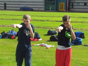 Gorm Brandon and Paul demo correct punches (2)
